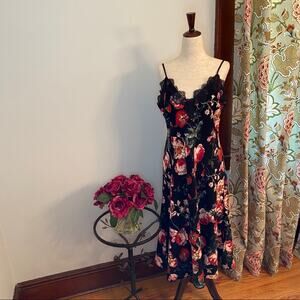 Foxiedox floral and lace dress NWT
